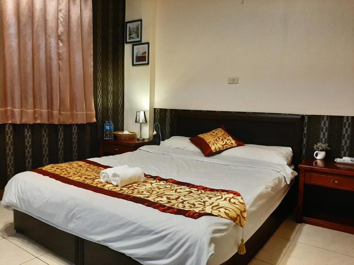Tainan Suite II ภายนอก รูปภาพ